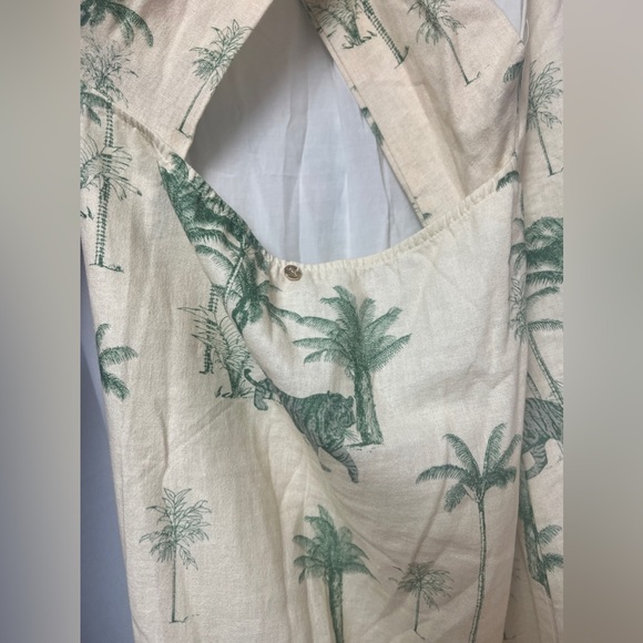 Touche Cross-Back Printed Dress - Picture 7 of 11